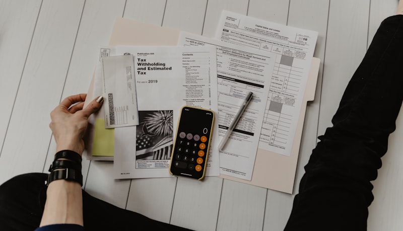 Tax withholding forms and calculator for tax preparation